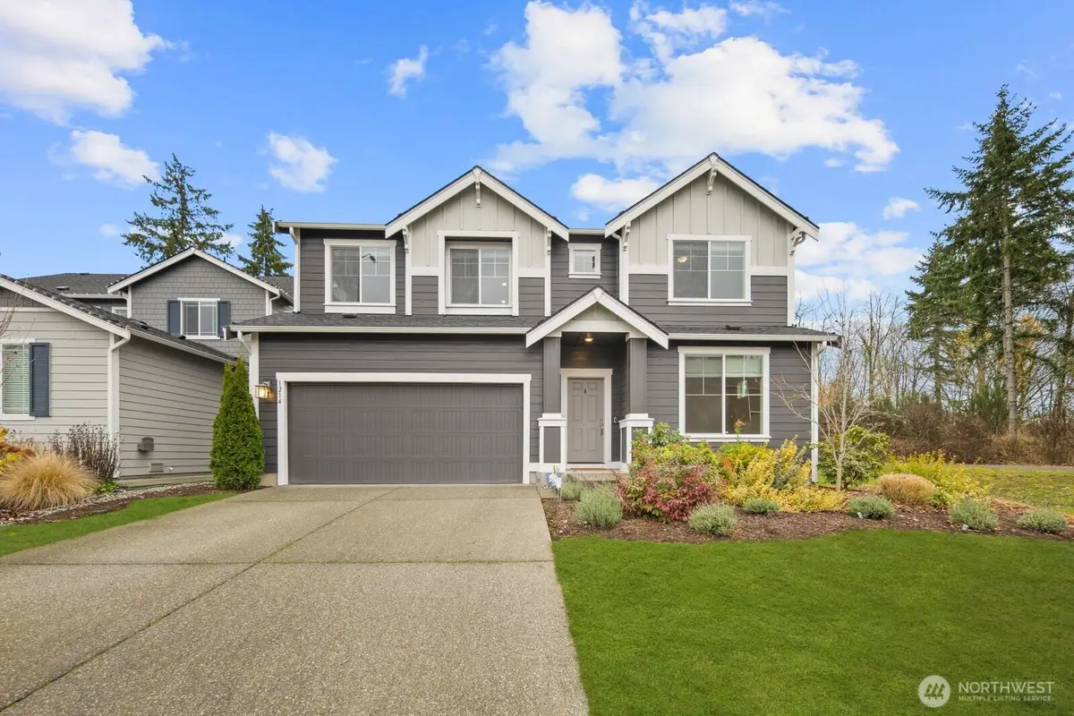 1214 Baker Heights Loop, Bremerton, WA 98312 - Image #1