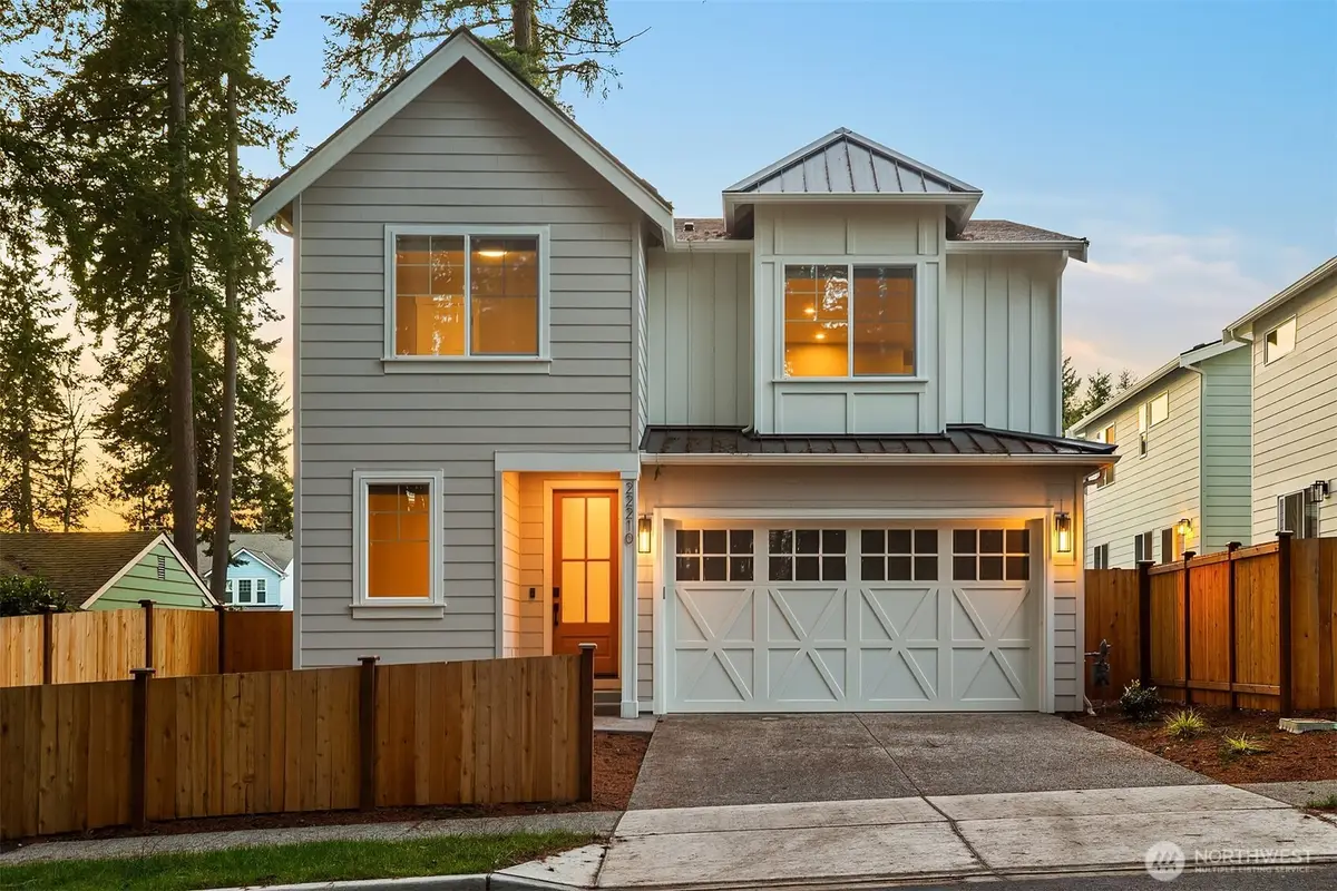 22210 222nd Street Sw, Edmonds, WA 98026 - Image #1