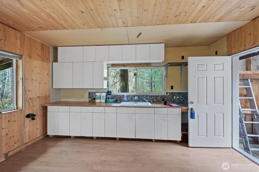 15411 Alder Mashell Road E, Eatonville, WA 98328 - Image #2