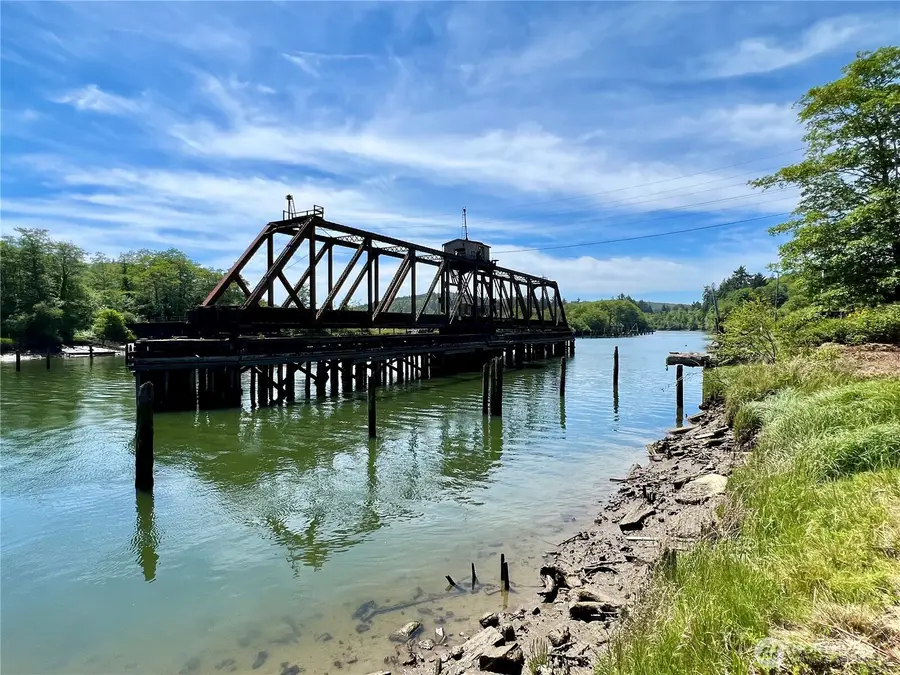 1010 Division Street #1 & 2, Hoquiam, WA 98550 - Image #2