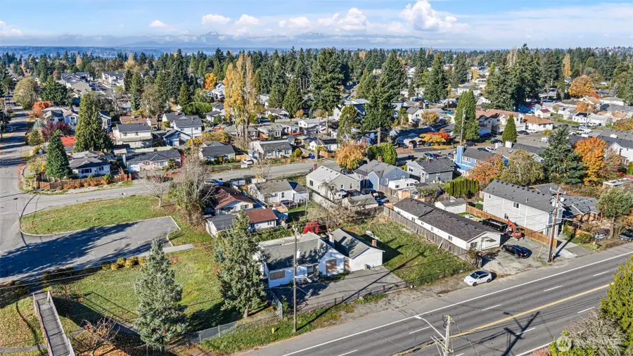 12451 1st Ave S, Seattle, WA 98168 - Image #2