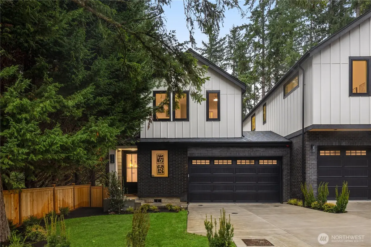 4118 161st Avenue Se, Bellevue, WA 98006 - Image #1