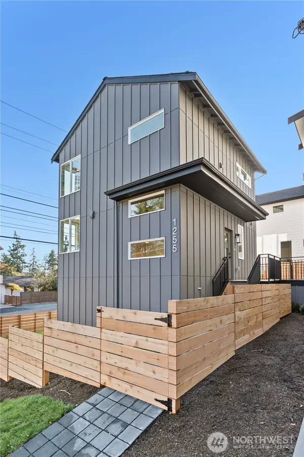 1255 NE 96th Street, Seattle, WA 98115