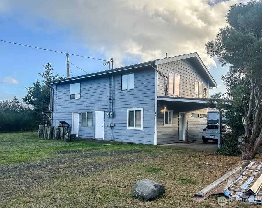 971 Point Brown Avenue Se, Ocean Shores, WA 98569 - Image #2