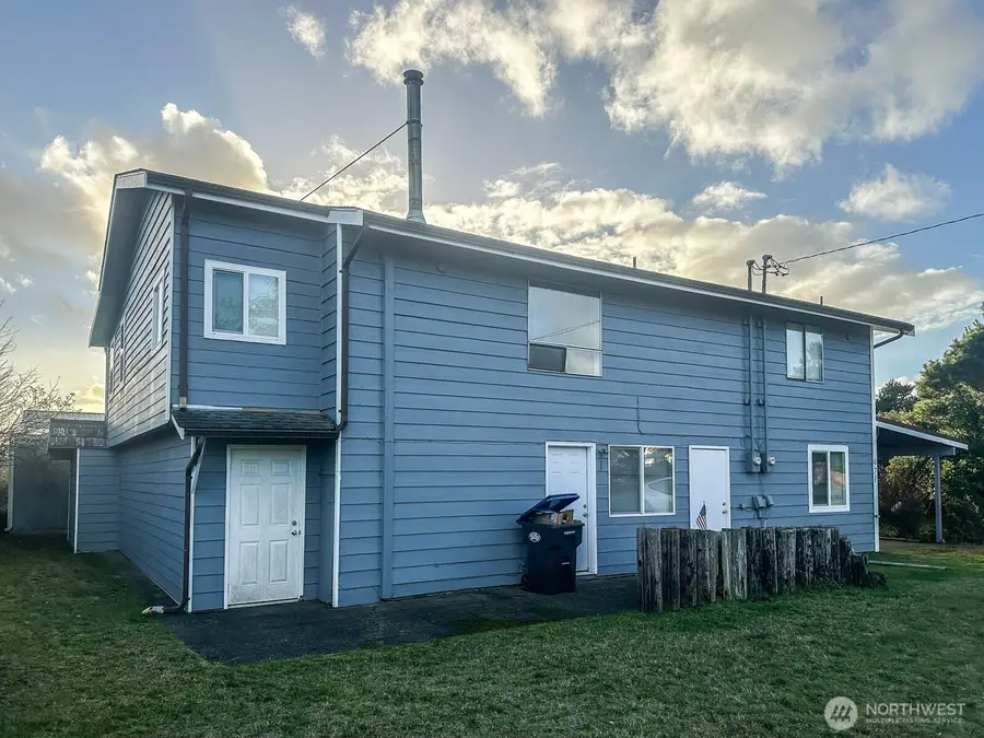 971 Point Brown Avenue Se, Ocean Shores, WA 98569 - Image #3