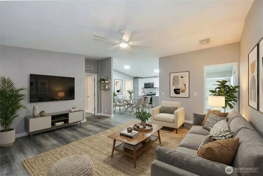 190 E Barnsby Place, Shelton, WA 98584 - Image #3