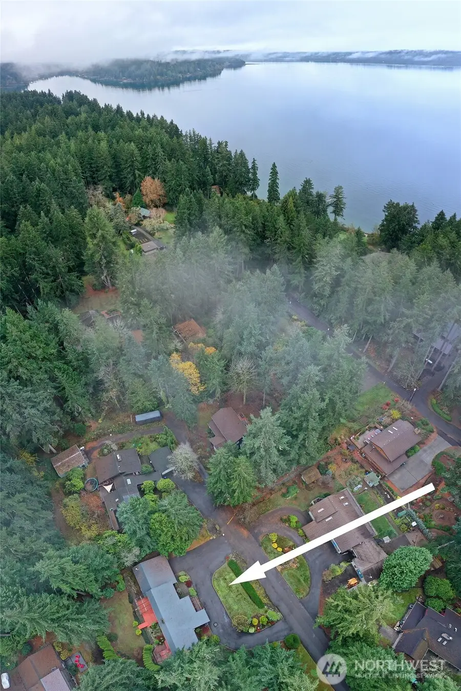 13392 Hidden Cove Lane Ne, Bainbridge Island, WA 98370 - Image #2