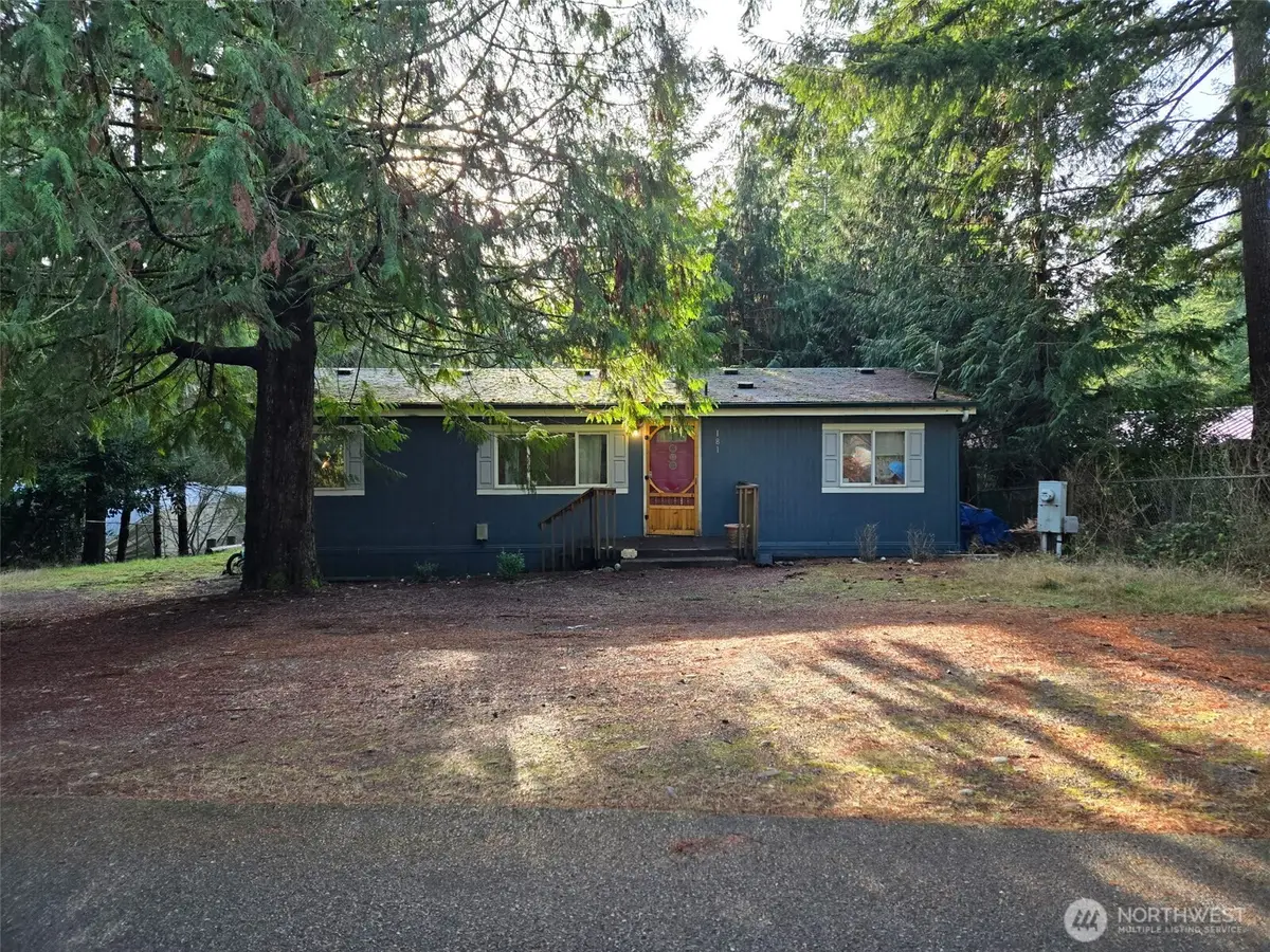 181 N Union Drive, Hoodsport, WA 98548 - Image #1