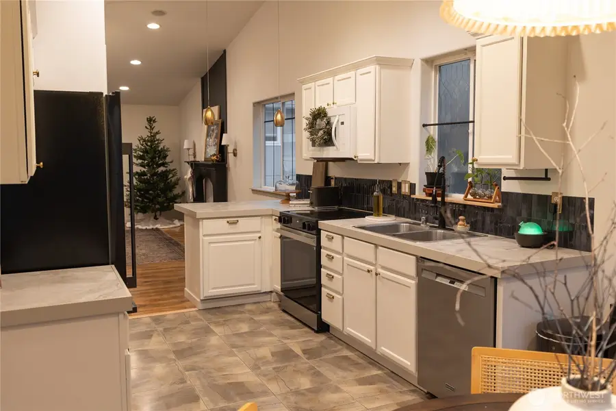 1524 E 200th Street Ct, Spanaway, WA 98387 - Image #3