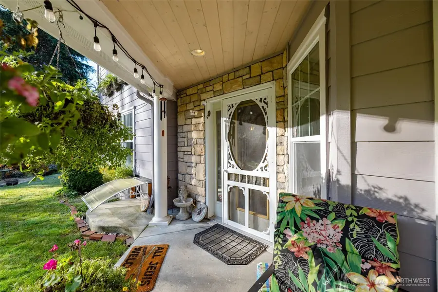 22068 Mcmurray Shore Drive, Mount Vernon, WA 98274 - Image #2