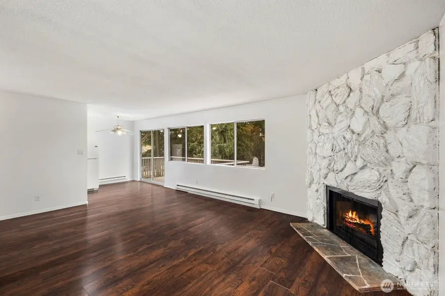 9623 S 248th Street #C8, Kent, WA 98030 - Image #2