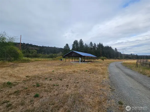 1 Little Creek Rd, Cle Elum, WA 98922