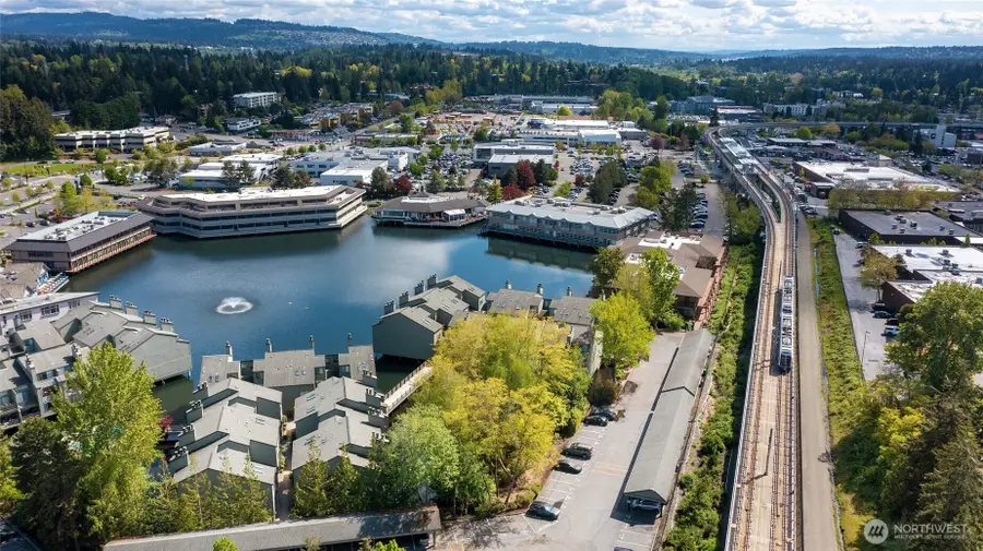 6 Lake Bellevue Drive #201, Bellevue, WA 98005 - Image #2