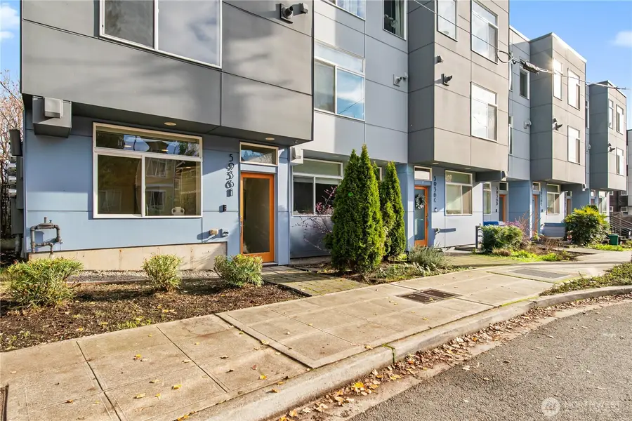 5936 S 36th Avenue #A, Seattle, WA 98118 - Image #2