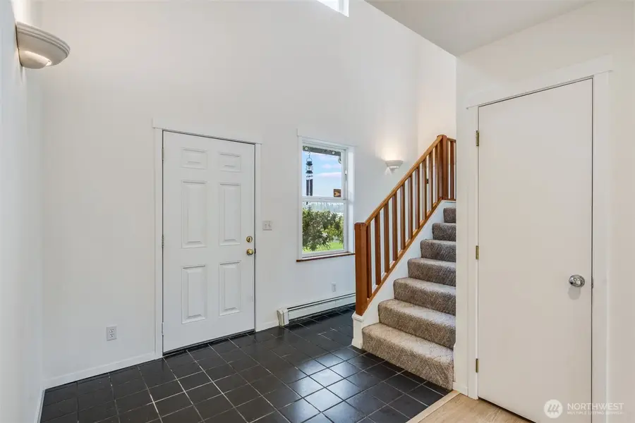 31321 Lebor Devore Road E, Eatonville, WA 98328 - Image #3