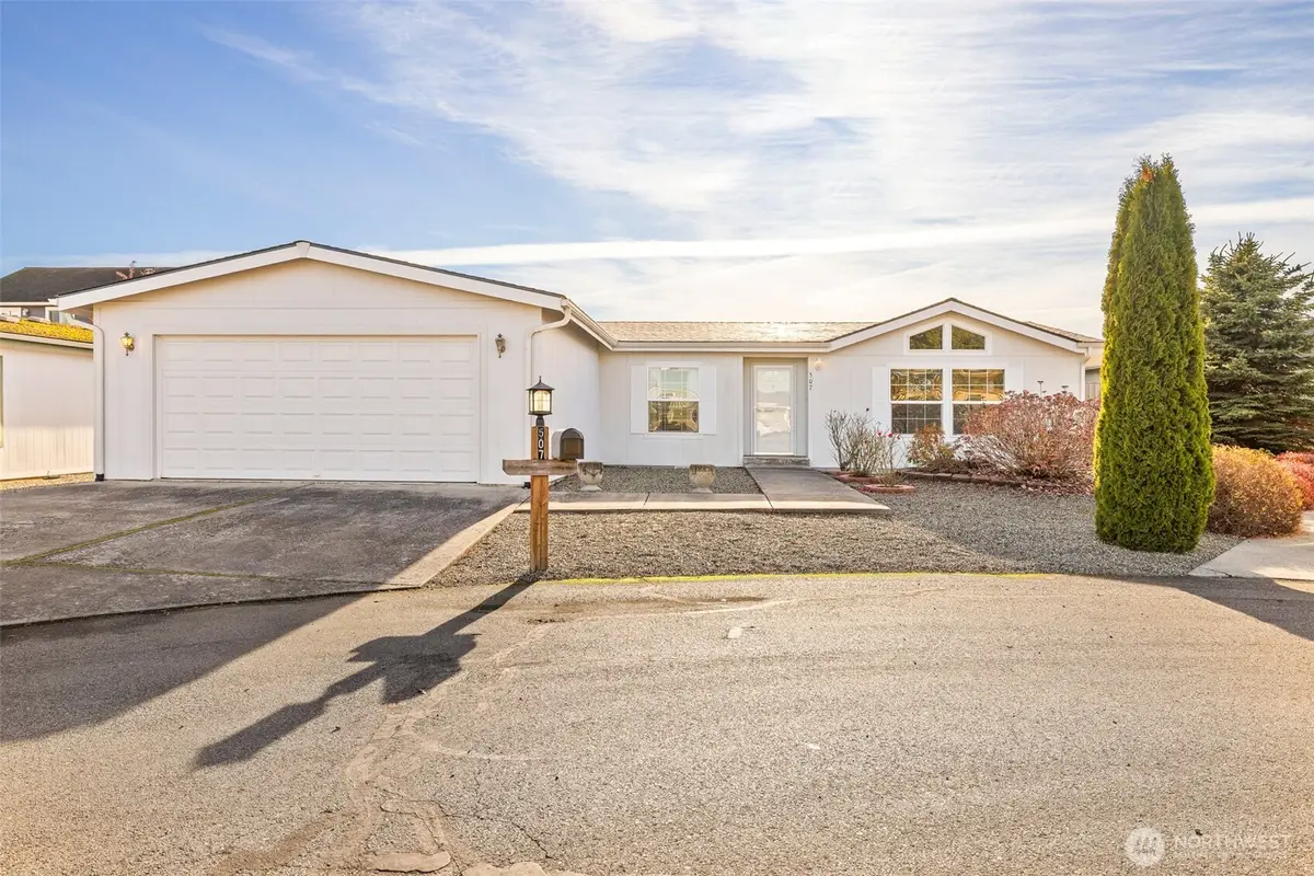 507 N 7th Avenue, Sequim, WA 98382 - Image #1