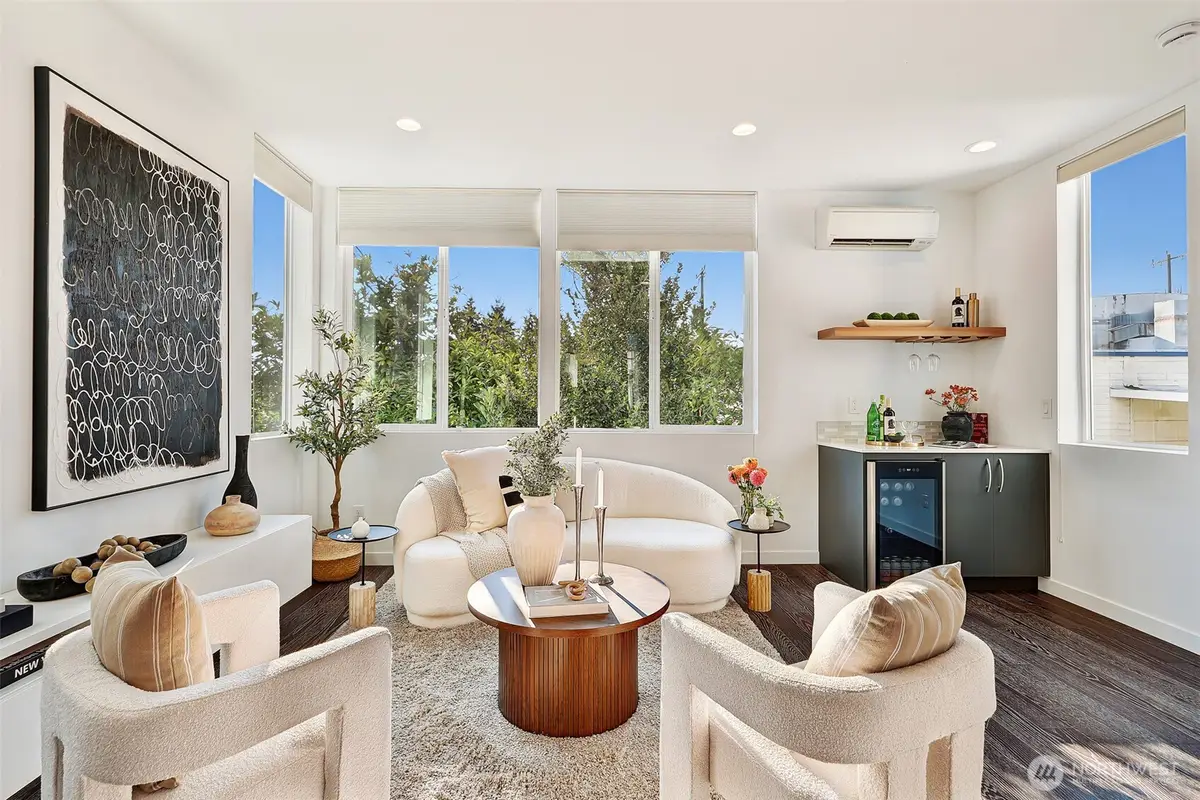 7721 Mary Avenue Nw #A, Seattle, WA 98117 - Image #1