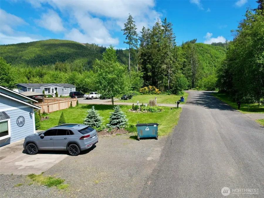 381 Elk Valley Road, Forks, WA 98331 - Image #2