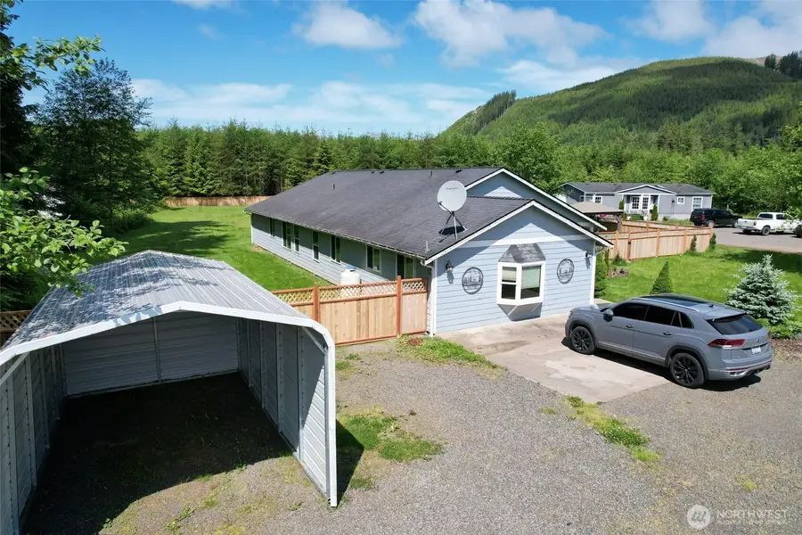 381 Elk Valley Road, Forks, WA 98331 - Image #3