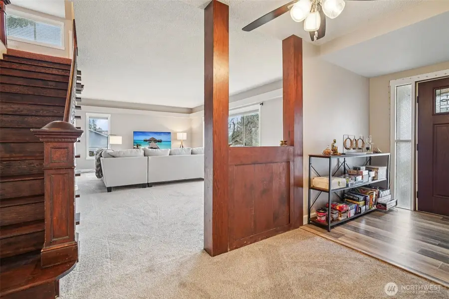 310 E Highland Drive, Arlington, WA 98223 - Image #2