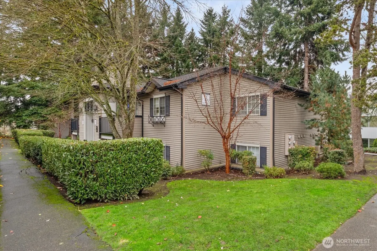 820 3rd Avenue #B204, Kirkland, WA 98033 - Image #1