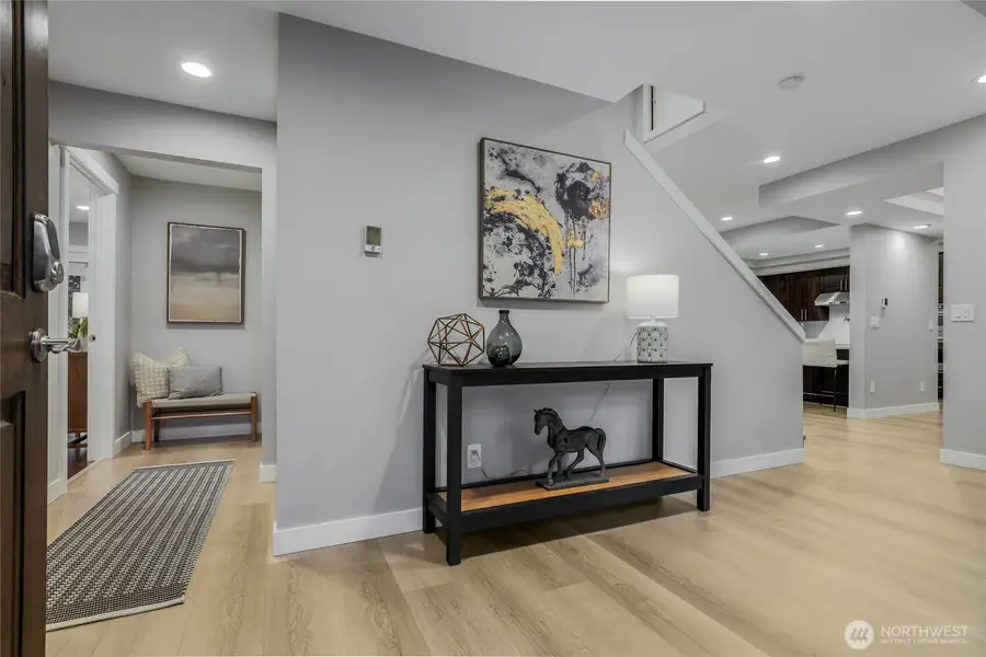 5503 NE 58th Street, Seattle, WA 98105 - Image #2