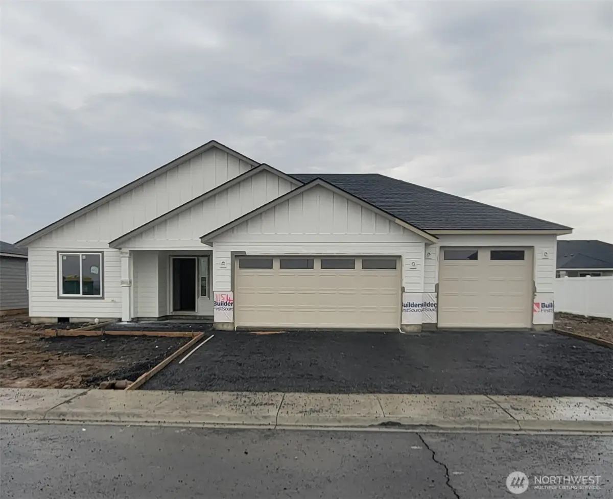 1154 8th Avenue Ne, Ephrata, WA 98823 - Image #1