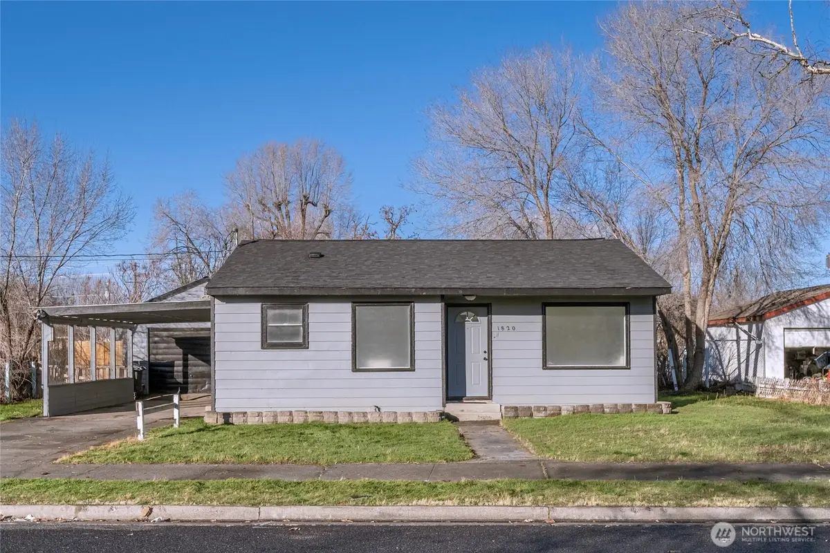 1820 W Lakeside Drive, Moses Lake, WA 98837 - Image #1