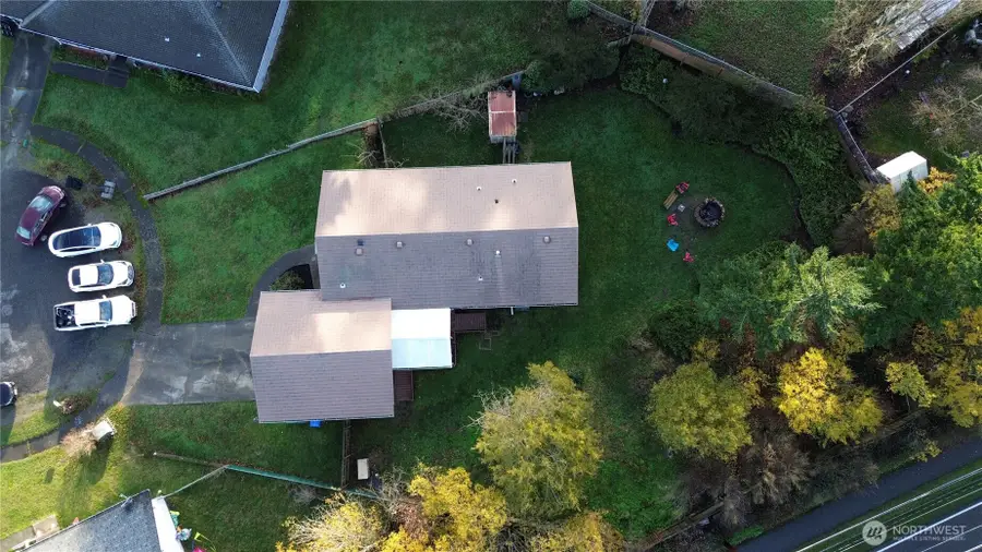 388 NW 11th Court, Oak Harbor, WA 98277 - Image #2