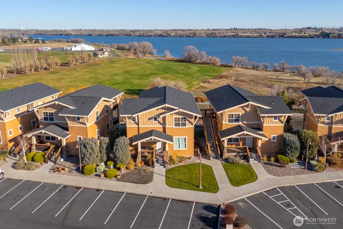 4395 Westshore Drive Ne #803, Moses Lake, WA 98837 - Image #1