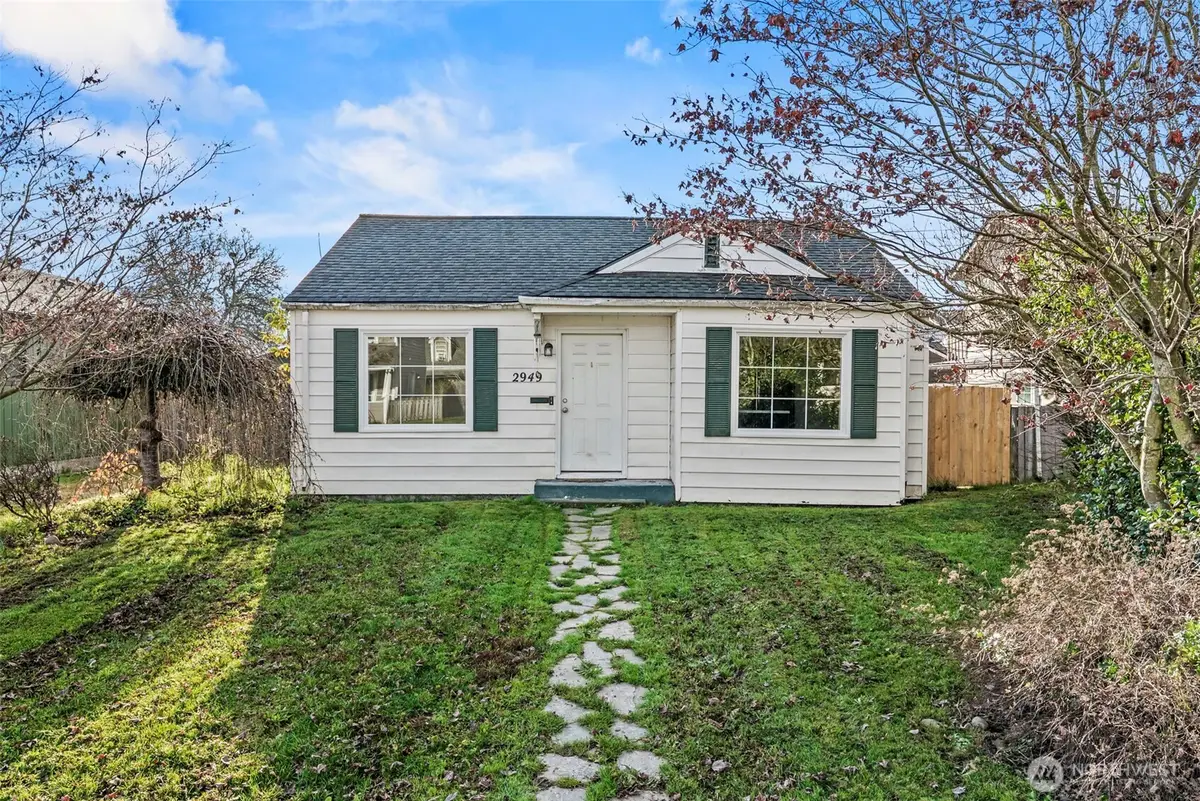 2949 Dover Street, Longview, WA 98632 - Image #1