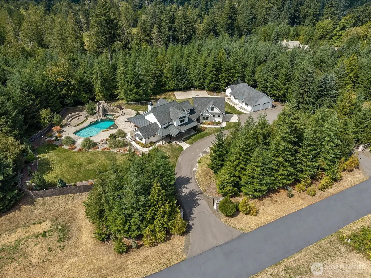 4327 Creekview Lane Nw, Olympia, WA 98502 - Image #1