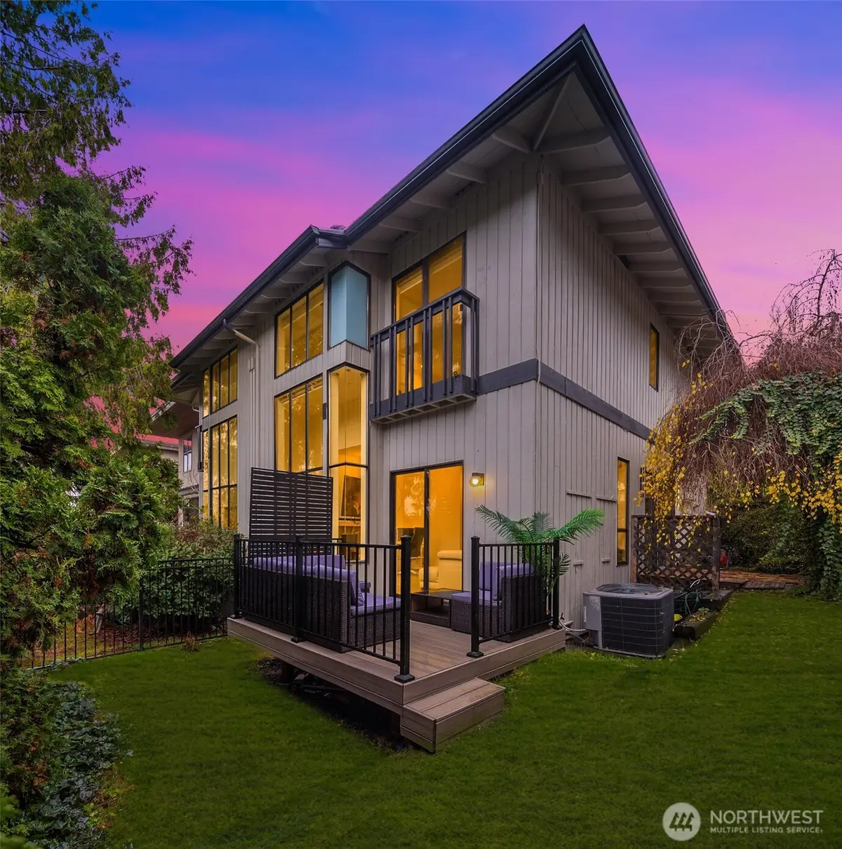 12 18th Avenue #A, Kirkland, WA 98033 - Image #1