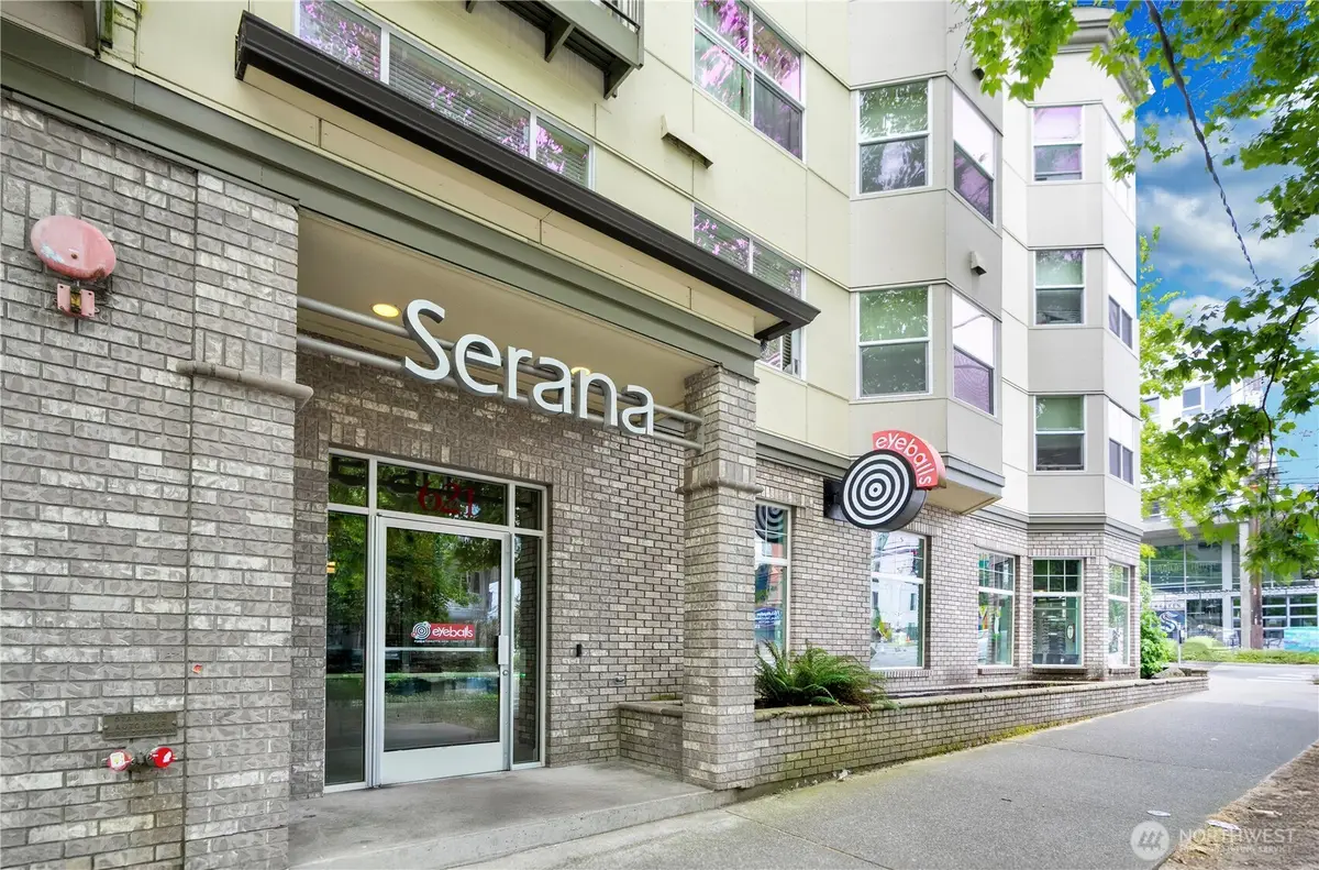 621 5th Ave N #103, Seattle, WA 98109 - Image #1