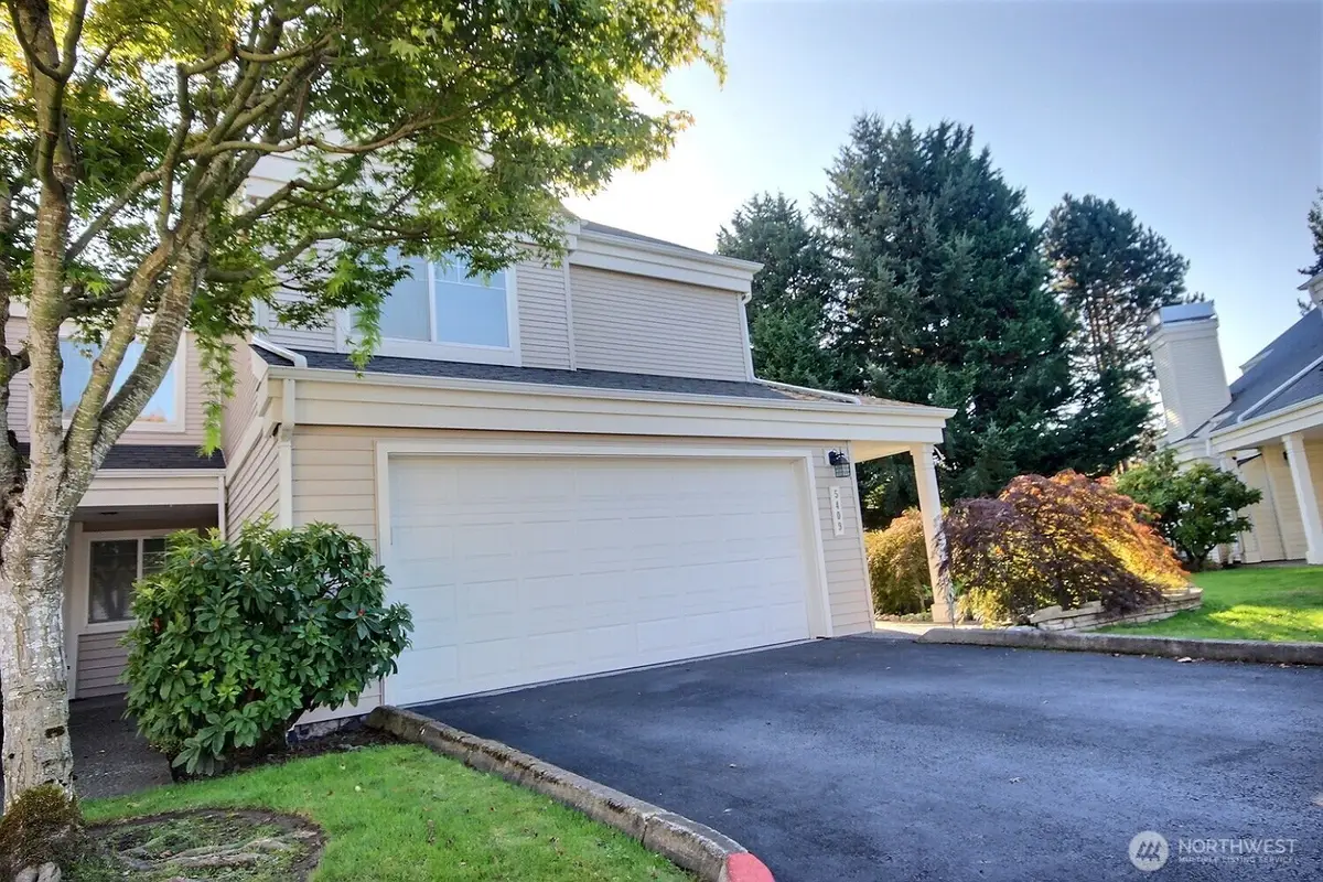 5409 S 237th Place #16-4, Kent, WA 98032 - Image #1