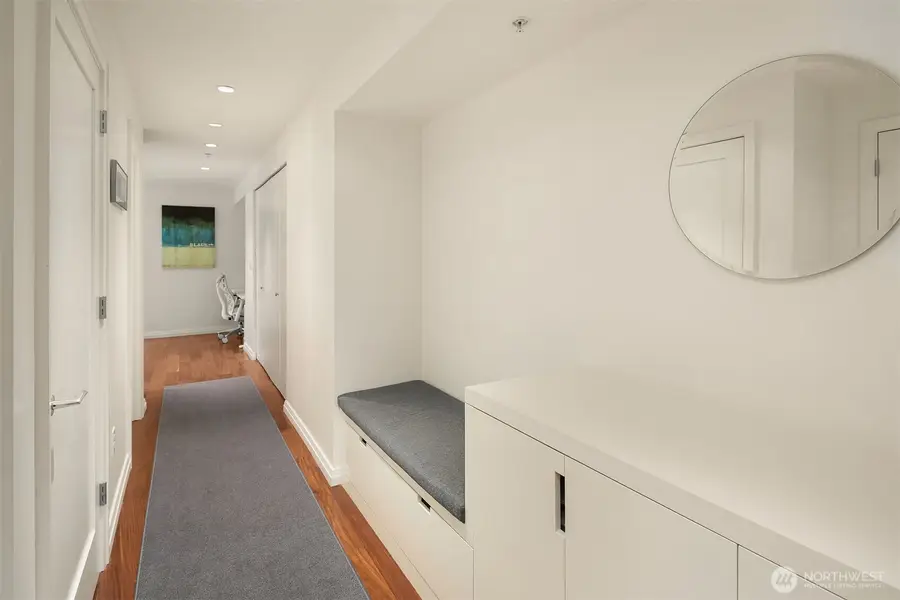 500 106th Avenue Ne #2009, Bellevue, WA 98004 - Image #2