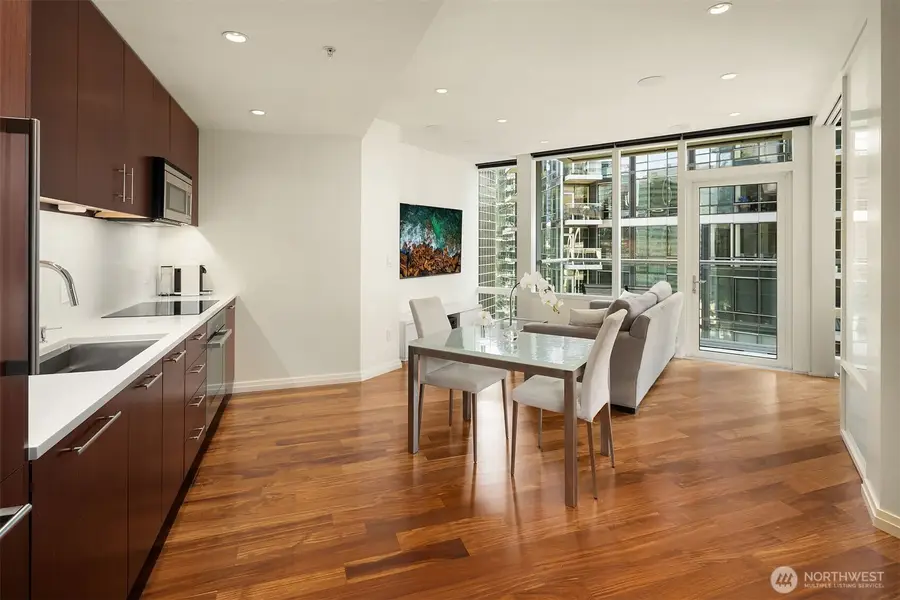 500 106th Avenue Ne #2009, Bellevue, WA 98004 - Image #3