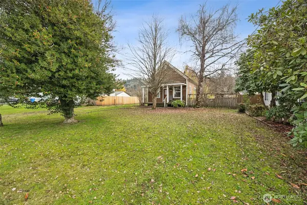 1408 12th Avenue Se, Puyallup, WA 98372