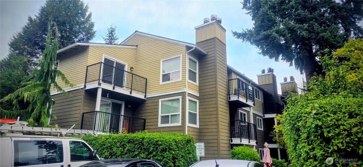 820 Cady Road #H304, Everett, WA 98203 - Image #1