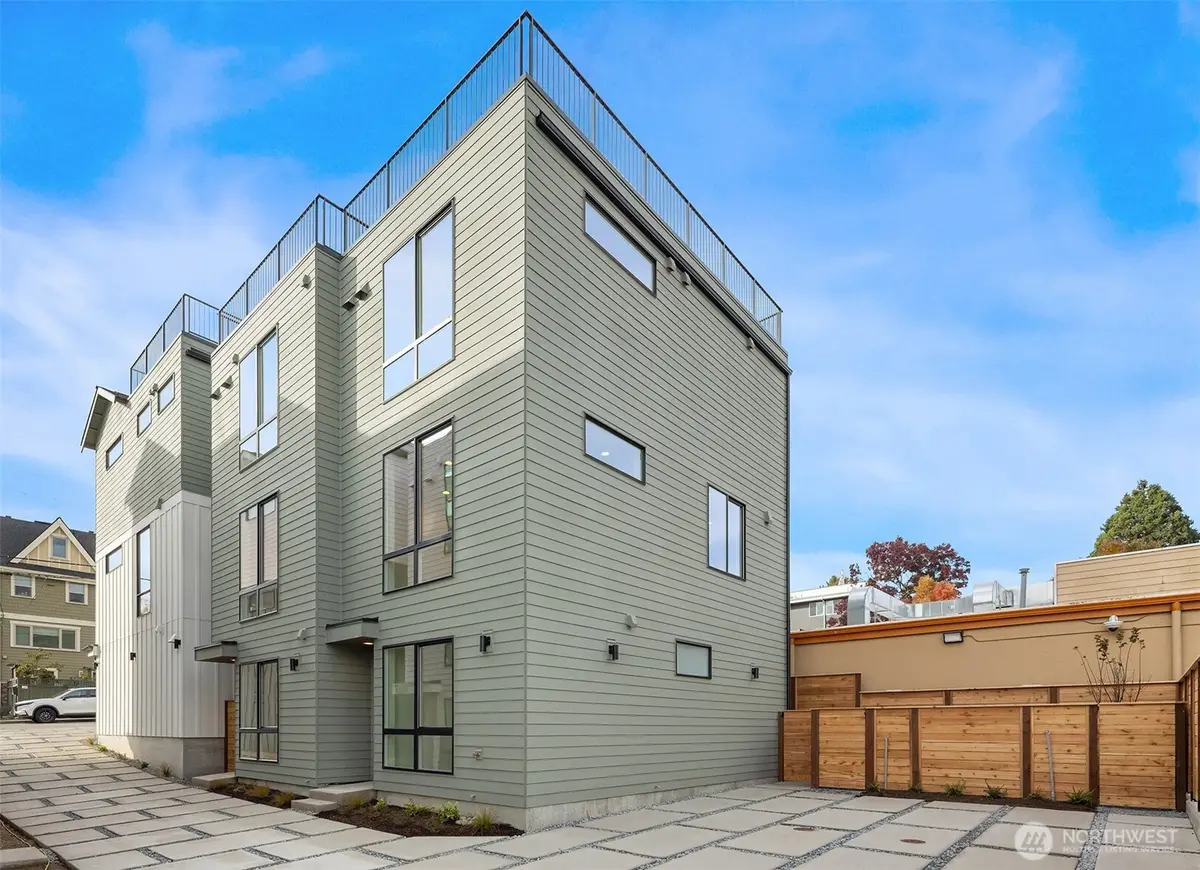 4422 1st Avenue Ne #B, Seattle, WA 98105 - Image #1