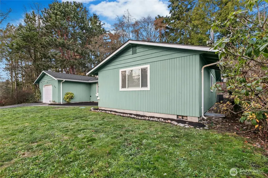 4344 Northgate Drive, Oak Harbor, WA 98277 - Image #2