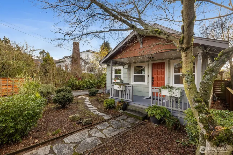 335 N 104th Street, Seattle, WA 98133 - Image #2