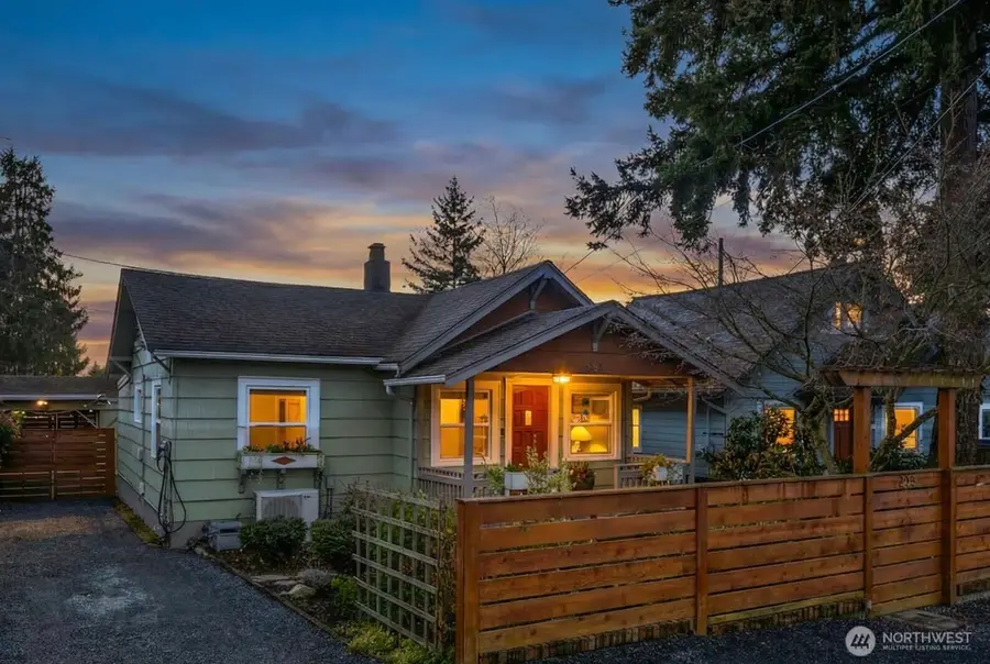 335 N 104th Street, Seattle, WA 98133 - Image #3