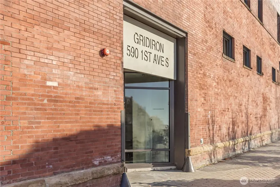 590 1st Avenue S #715, Seattle, WA 98104 - Image #2