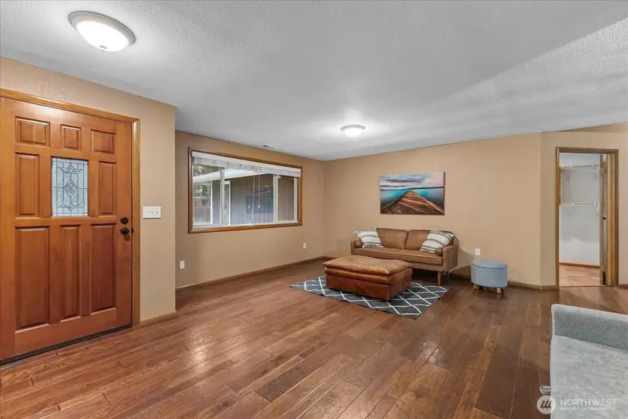 25709 47th Avenue Ct E, Graham, WA 98338 - Image #2