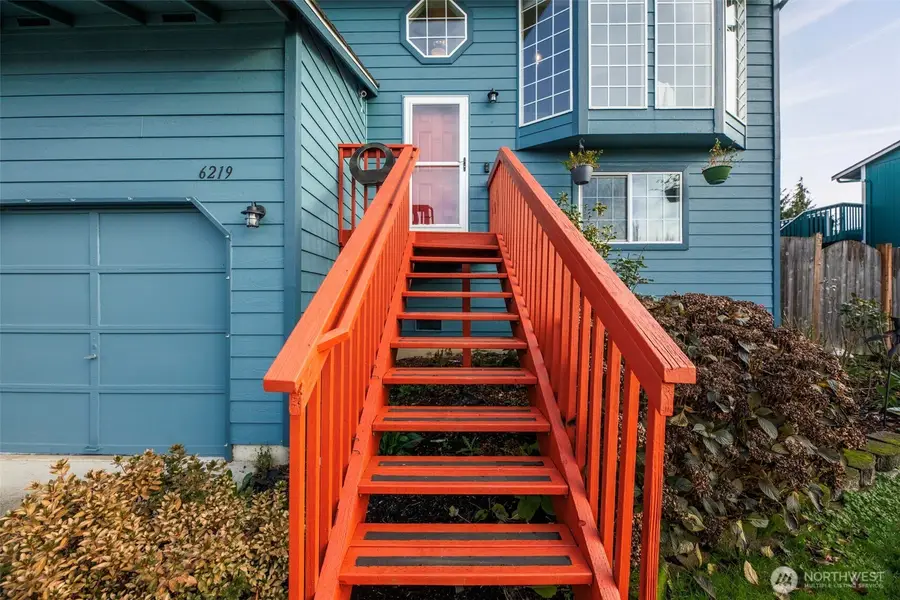 6219 56th Drive Ne, Marysville, WA 98270 - Image #2