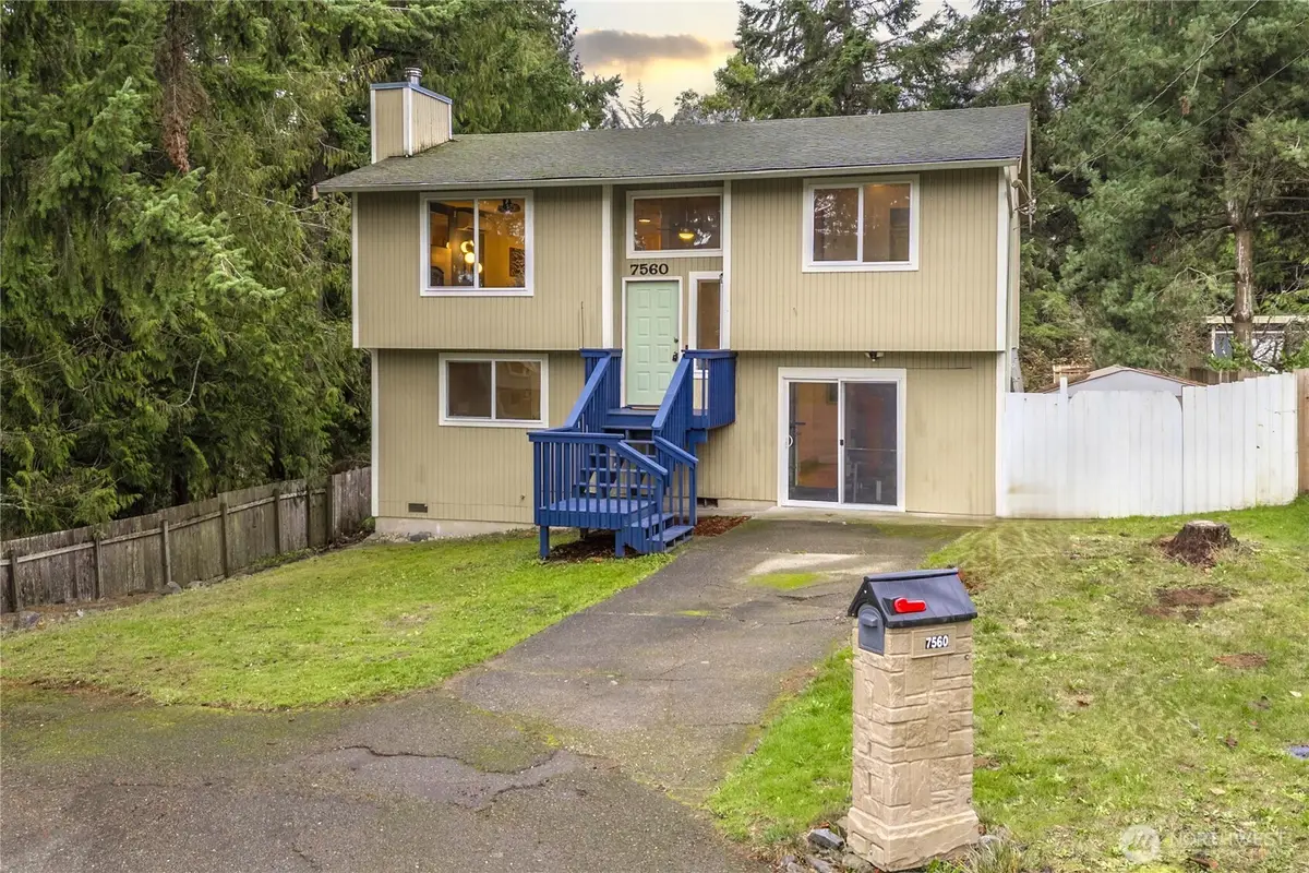 7560 E Harrison Street, Port Orchard, WA 98366 - Image #1