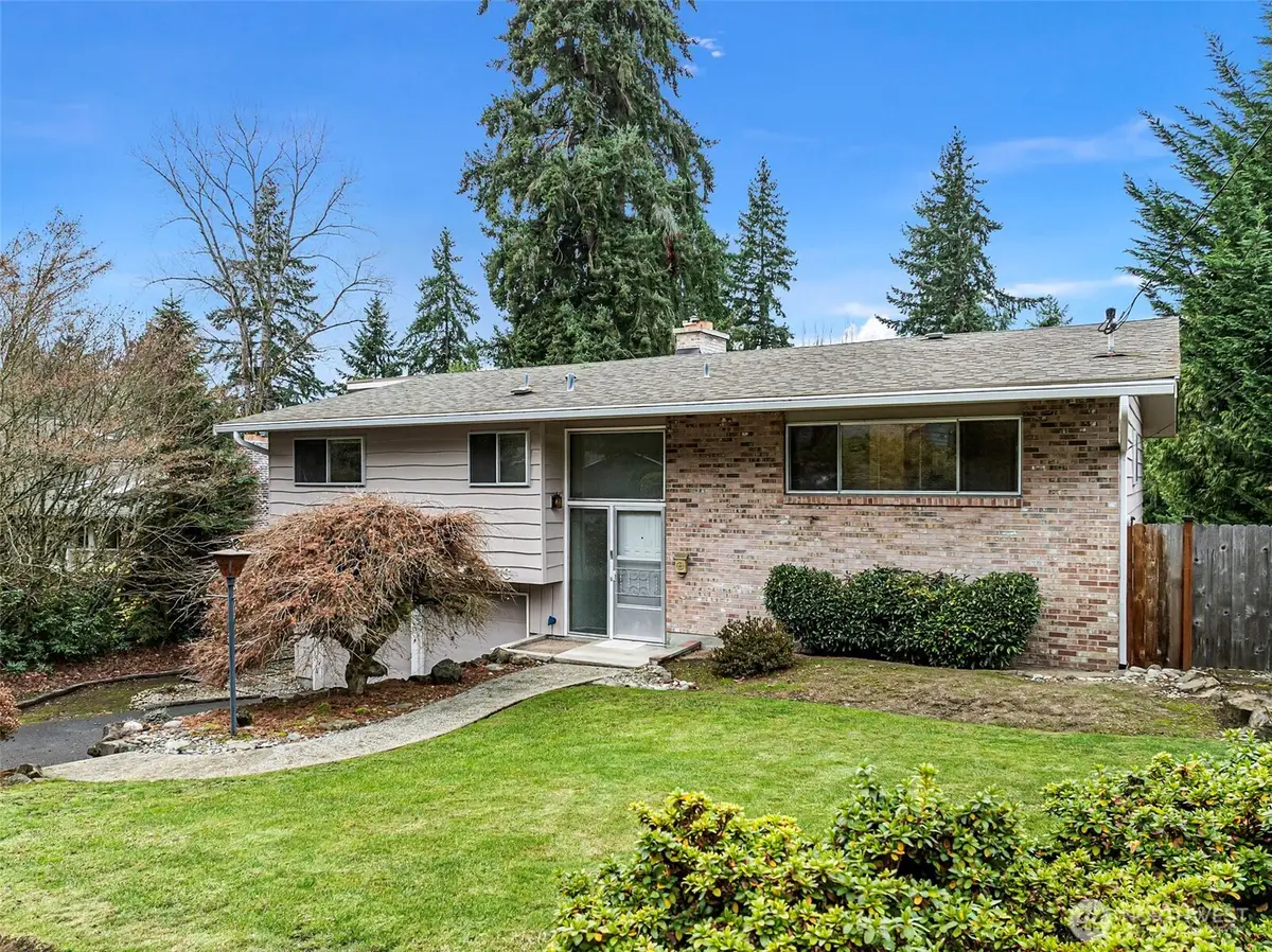 906 Forrest Park Drive, Fircrest, WA 98466 - Image #1