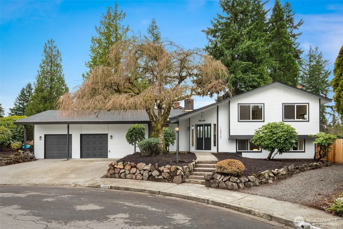 12528 SE 70th Street, Newcastle, WA 98056 - Image #1