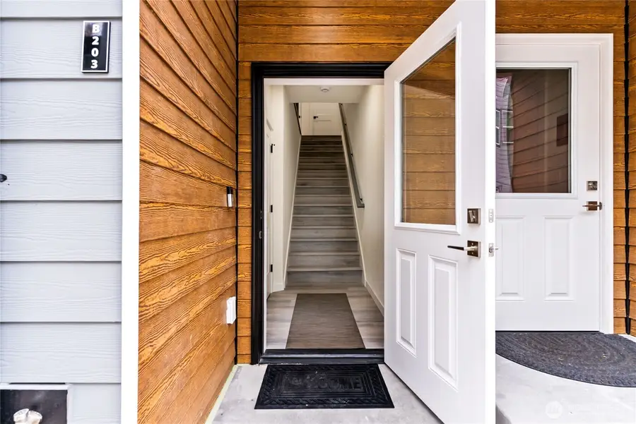 1926 S Washington Street #B203, Tacoma, WA 98405 - Image #2